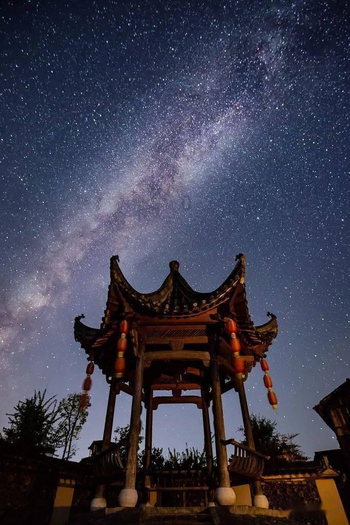 骑手们注意了！南岸区南滨路这些路段夜间禁摩