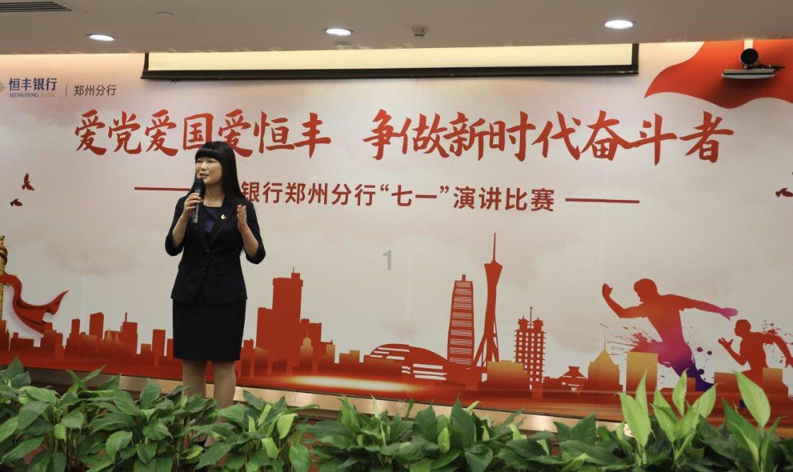 逃离阴暗的房屋